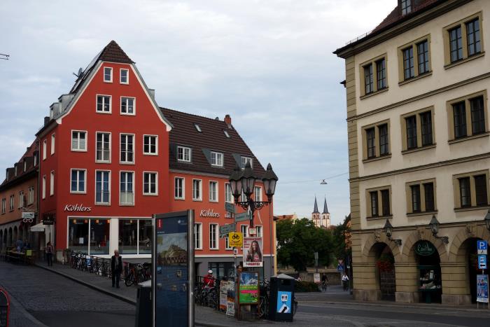 Vor der alten Mainbrcke